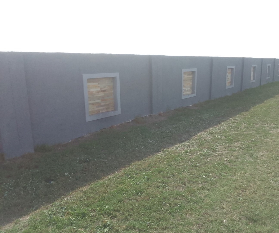Commercial Property for Sale in Paradise Beach Eastern Cape